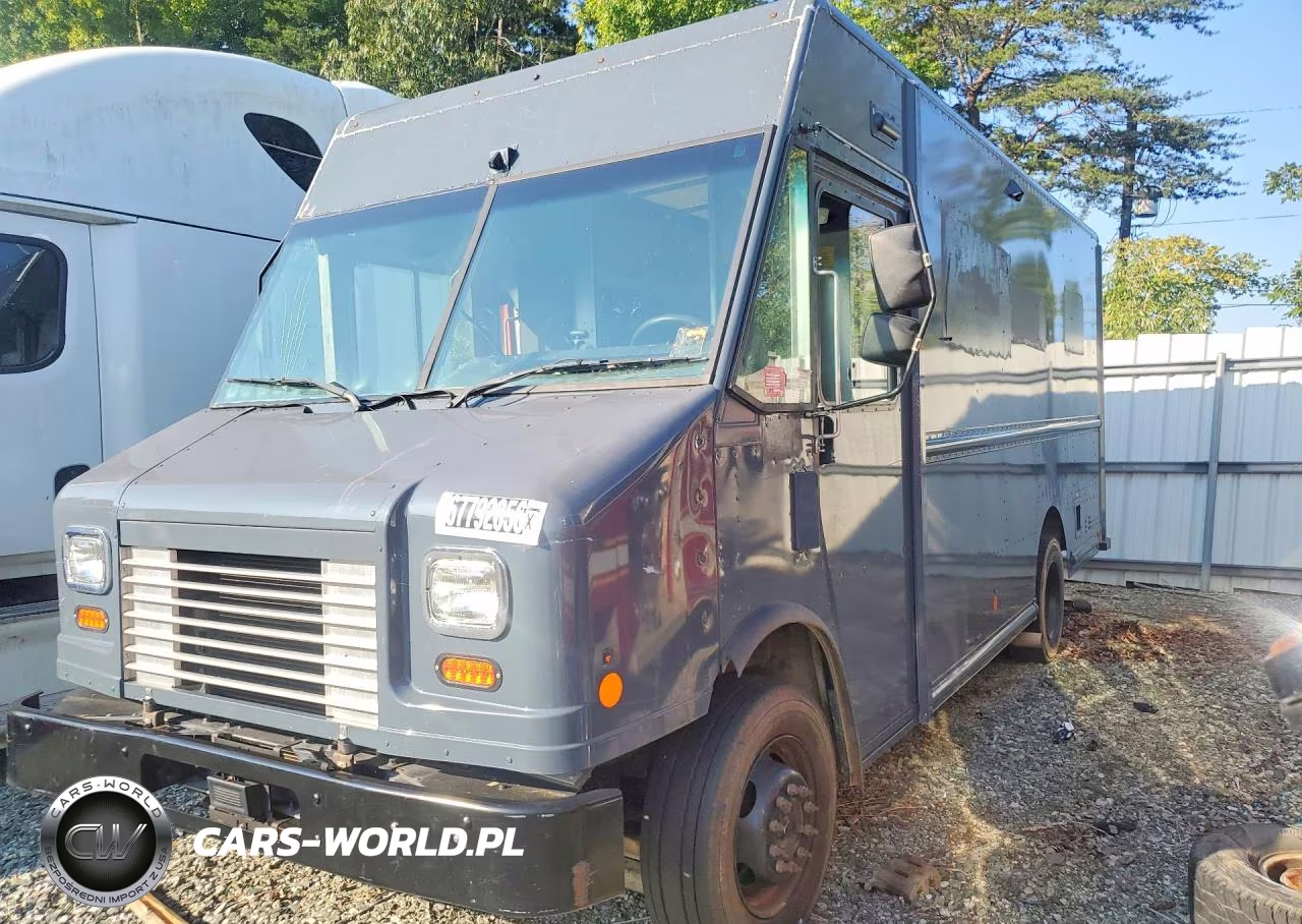 2021 Ford F59 Delivery Truck