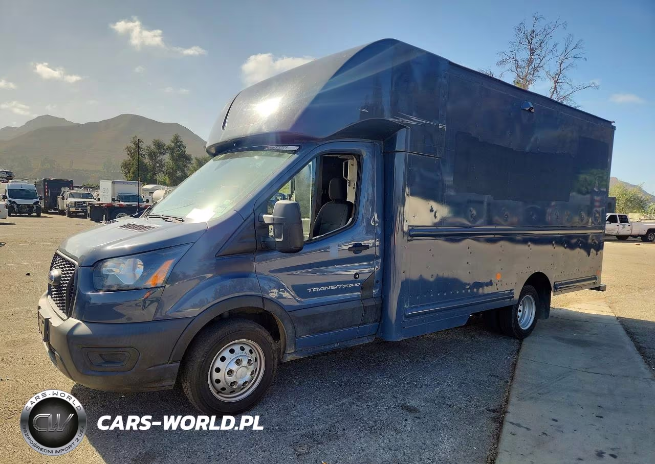 2021 Ford Transit Delivery Truck – zdjęcie 1 z 13