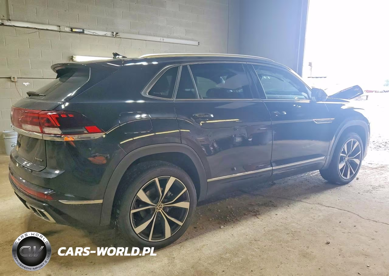 2024 Volkswagen Atlas Cross Sport Sel Premium R-Line VIN:1V2FE2CA4RC208629 - 3