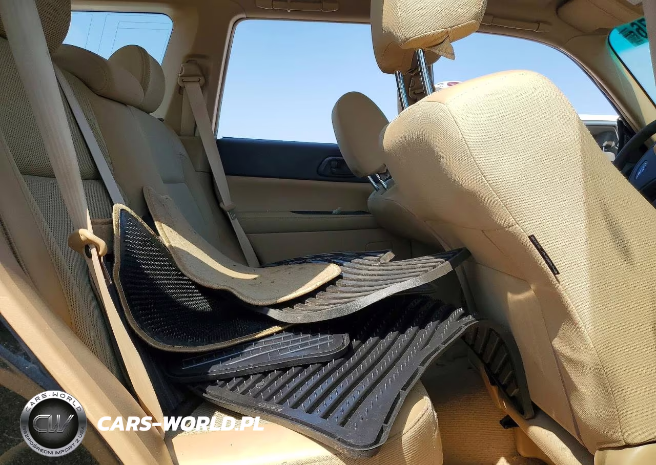 2005 Subaru Forester 2.5X VIN:JF1SG63675H712513 - 10
