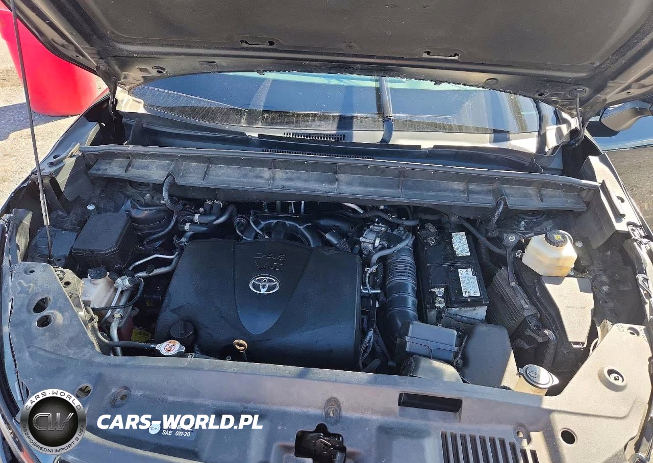 2022 Toyota Highlander Le VIN:5TDBZRBH9NS255904 - 12