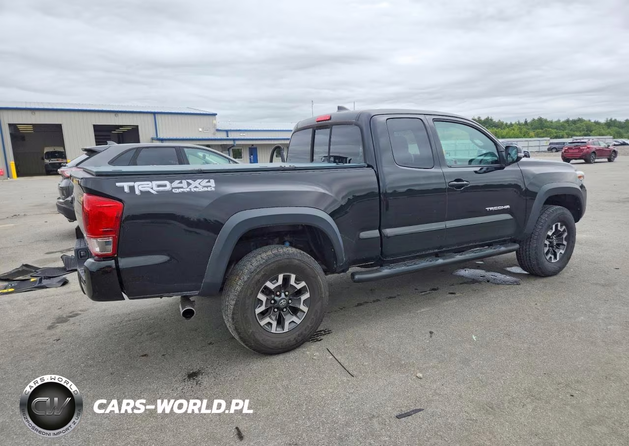 2017 Toyota Tacoma Trd Off-Road VIN:5TFSZ5AN7HX077280 - 3