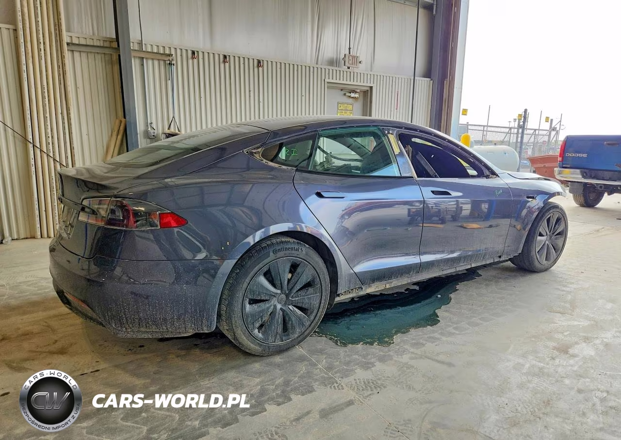 2021 Tesla Model S VIN:5YJSA1E56MF441395 - 3