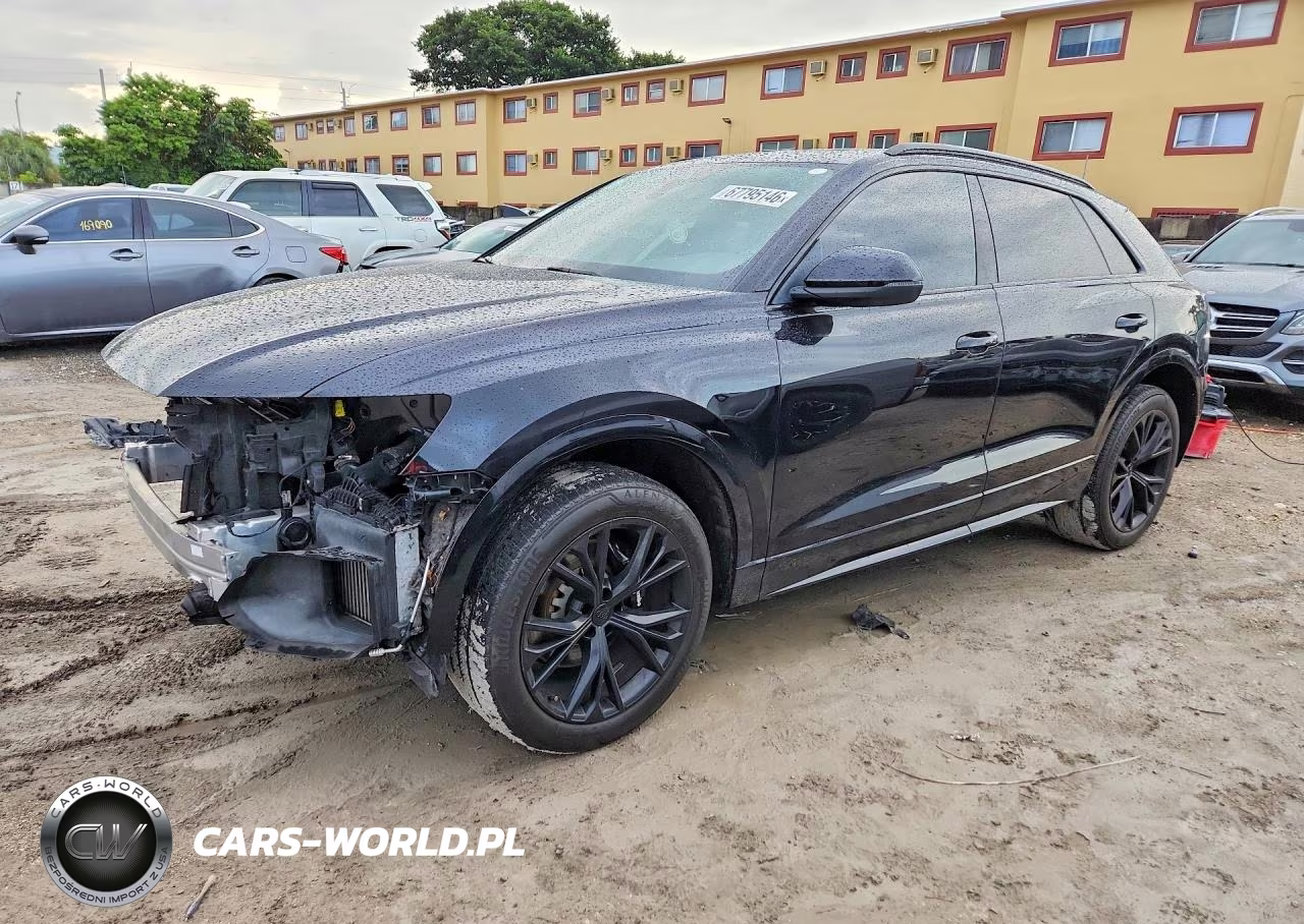 2020 Audi Q8 Premium VIN:WA1AVAF17LD009099 - 1