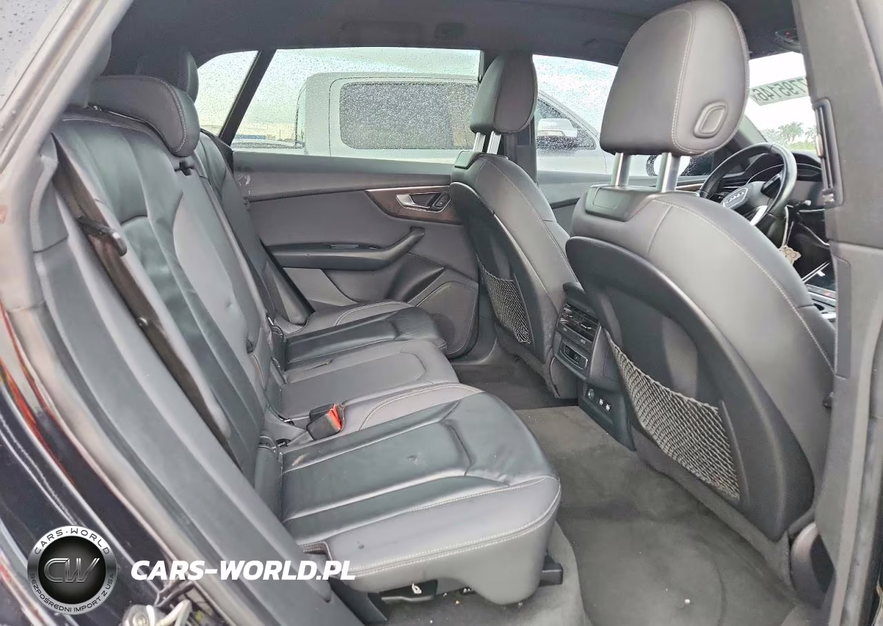 2020 Audi Q8 Premium VIN:WA1AVAF17LD009099 - 10