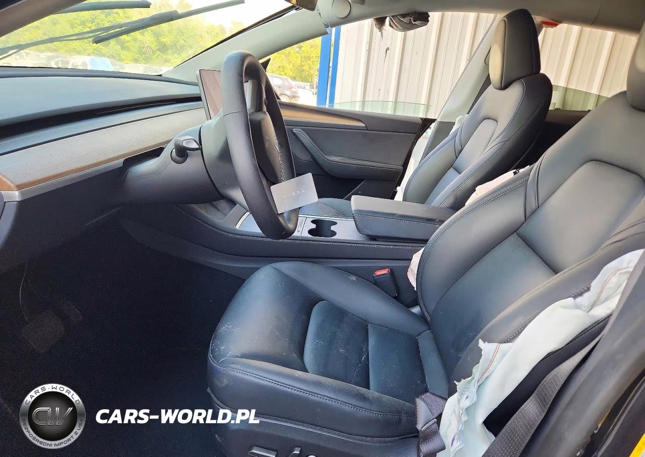 2025 Tesla Model Y VIN:7SAYGDED5SA377011 - 7