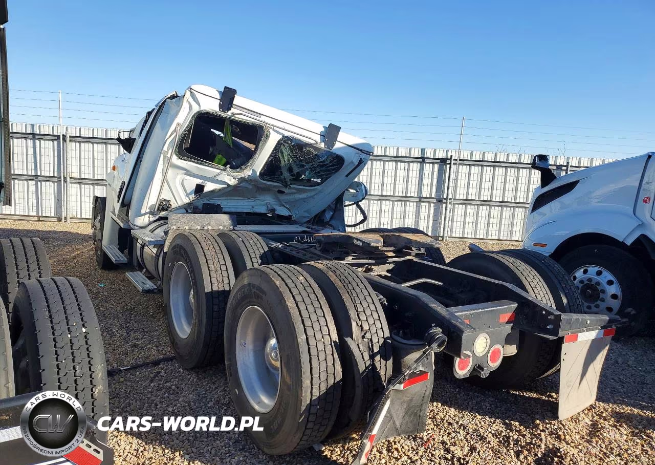 2016 Freightliner Cascadia 125 Semi Truck VIN:1FUJGEBG2GLHA7060 - 2