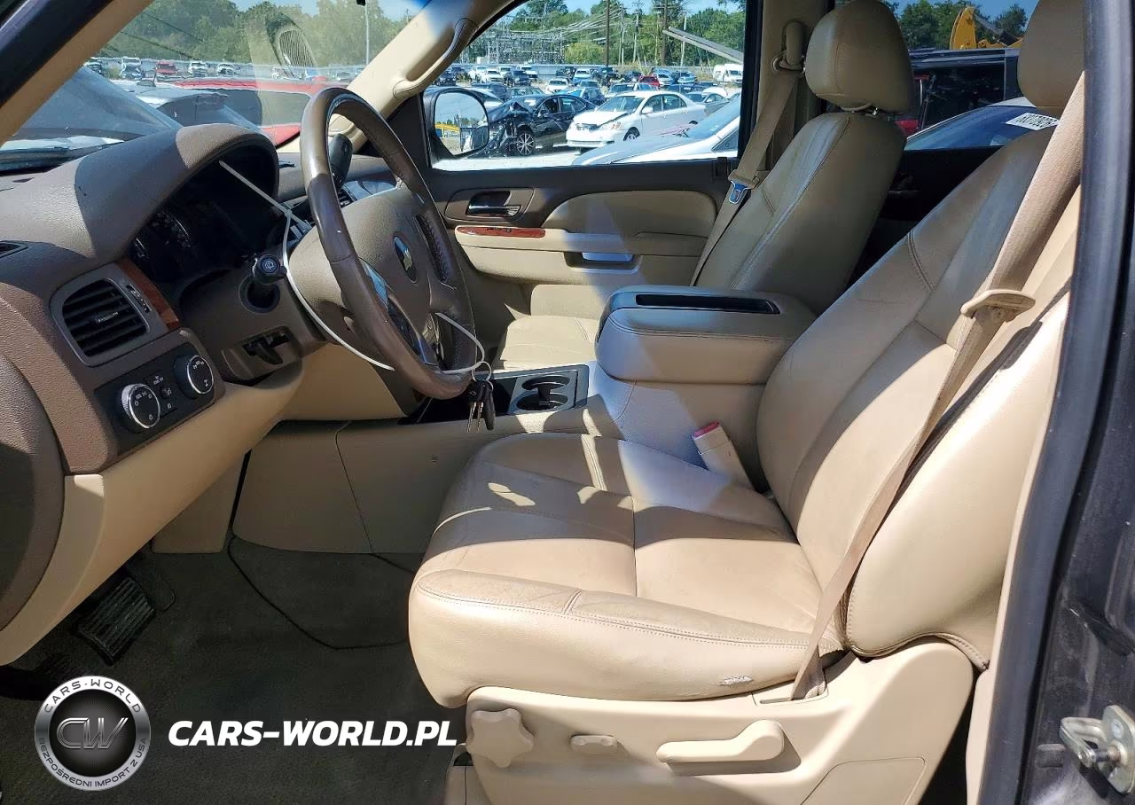 2010 Chevrolet Tahoe K1500 Lt VIN:1GNUKBE04AR168552 - 7