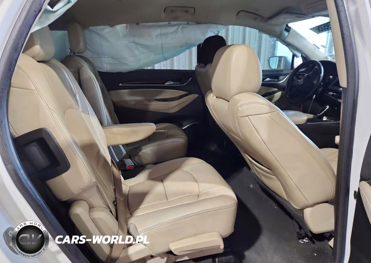 2018 Buick Enclave Essence VIN:5GAERBKW1JJ195550 - 11
