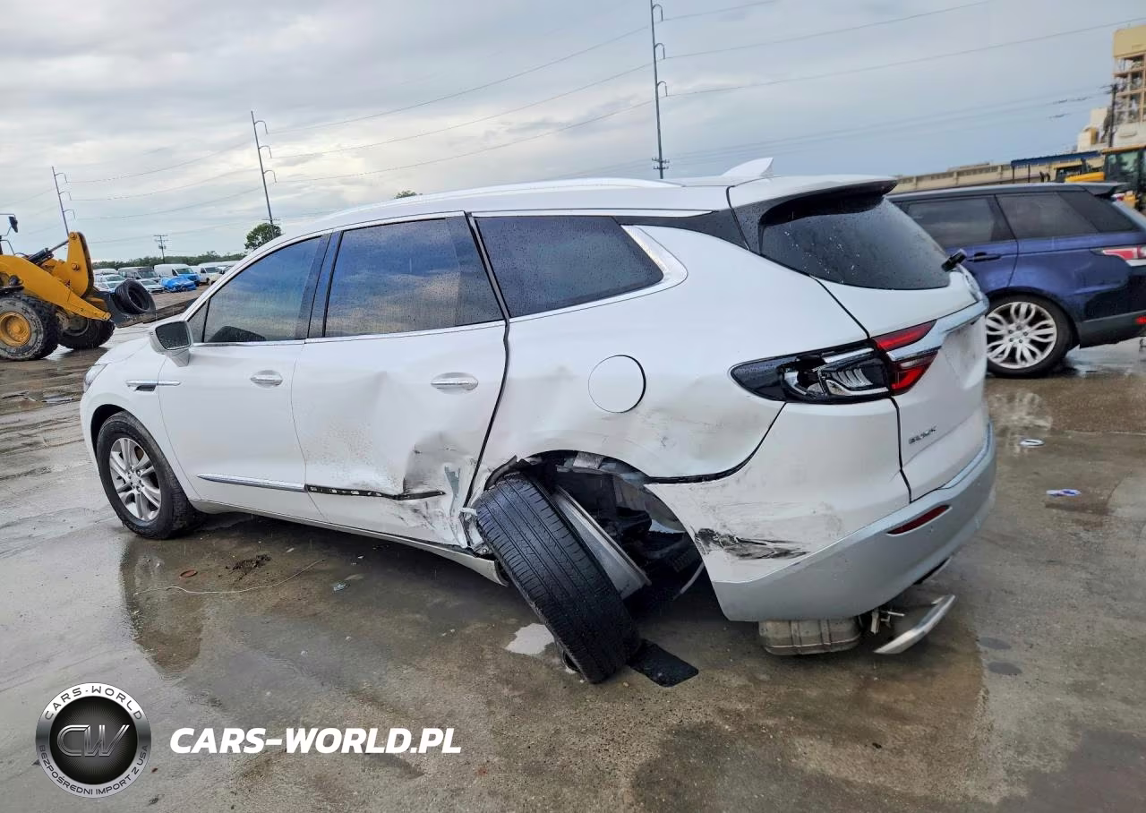 2018 Buick Enclave Essence VIN:5GAERBKW1JJ195550 - 2