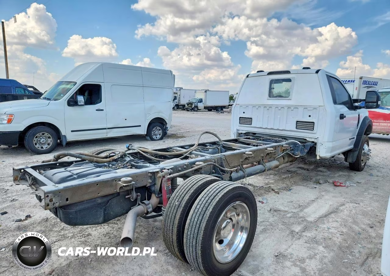 2022 Ford F450 VIN:1FDUF4HT0NDA22226 - 3