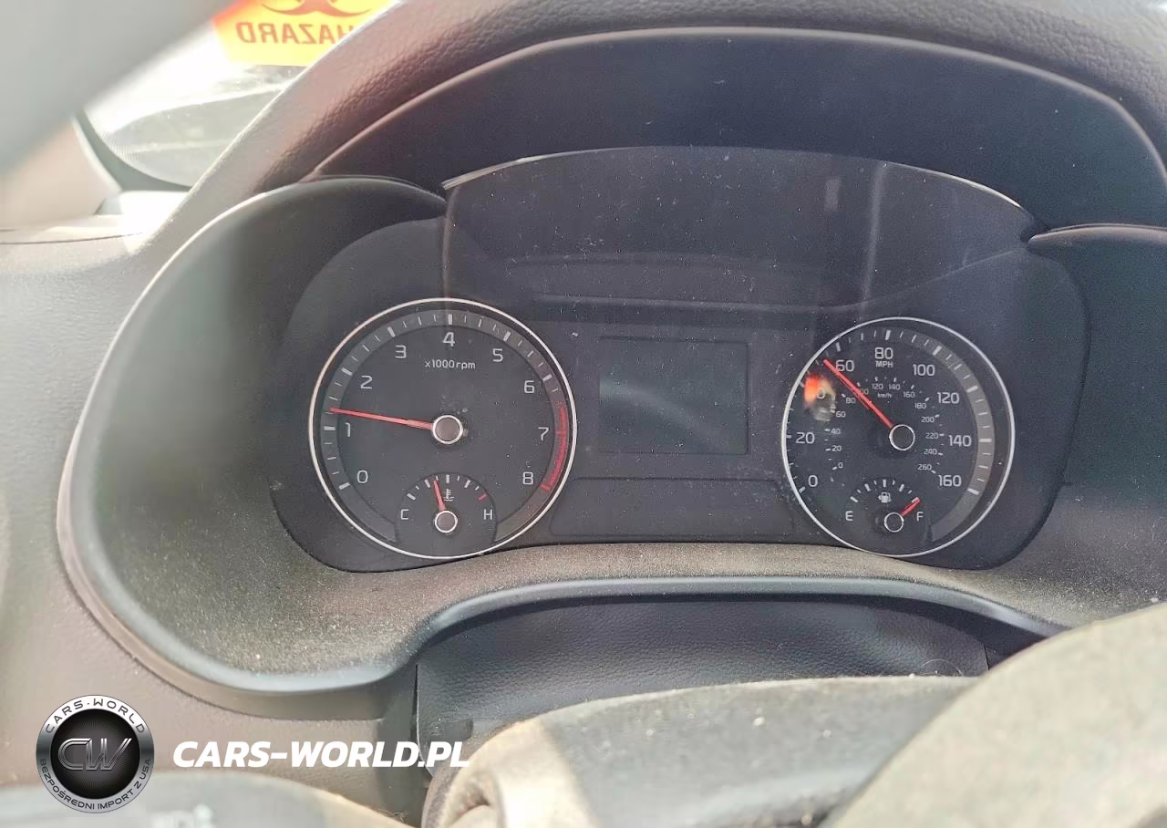 2019 Kia Forte Lxs VIN:3KPF24AD6KE130890 - 9
