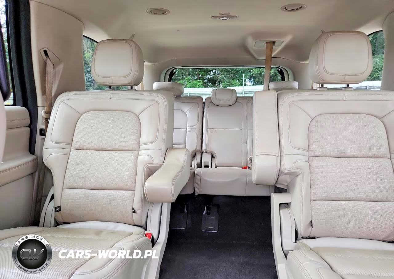 2020 Lincoln Navigator L Reserve VIN:5LMJJ3KT3LEL03879 - 10
