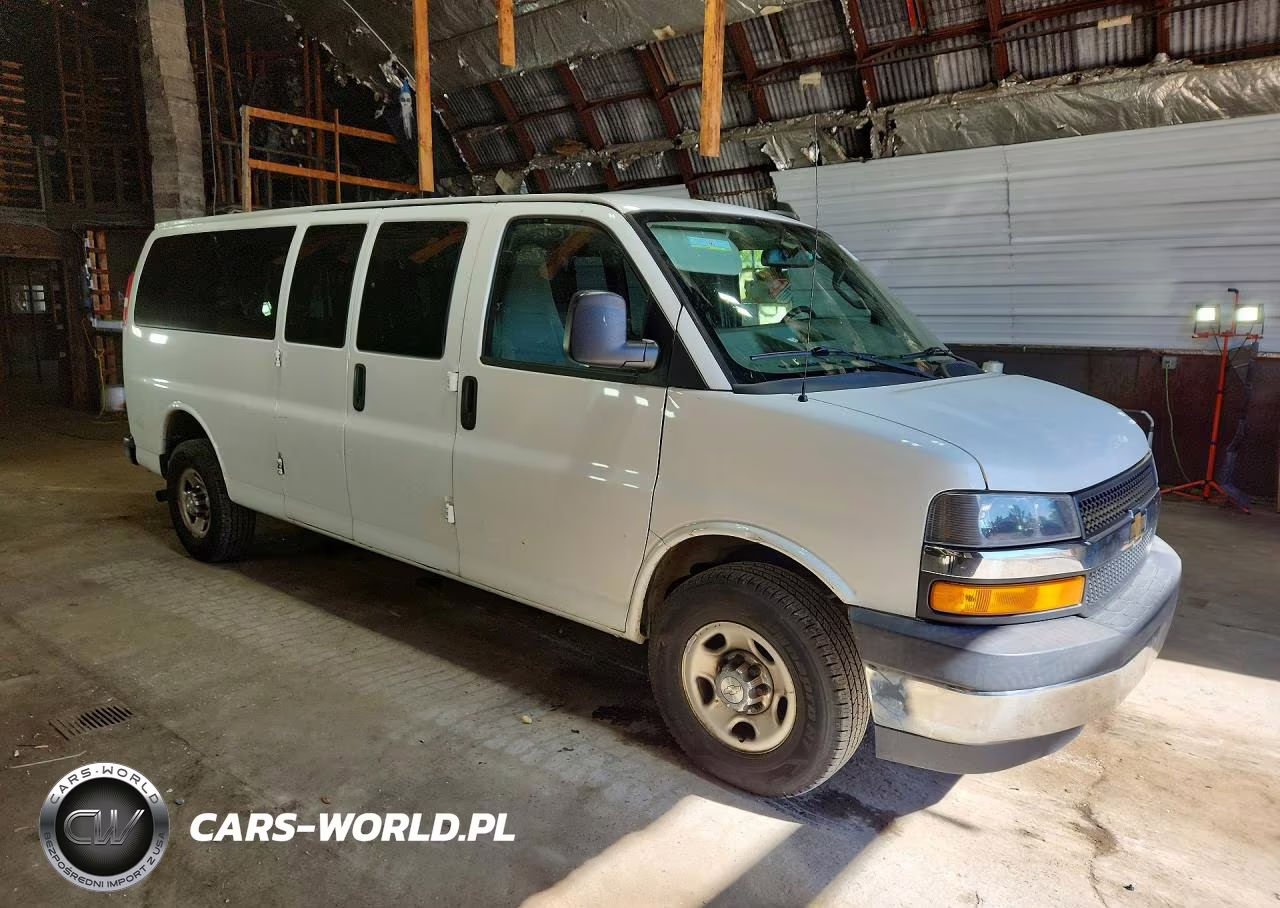 2018 Chevrolet Express G3500 Lt VIN:1GAZGPFGXJ1226597 - 4