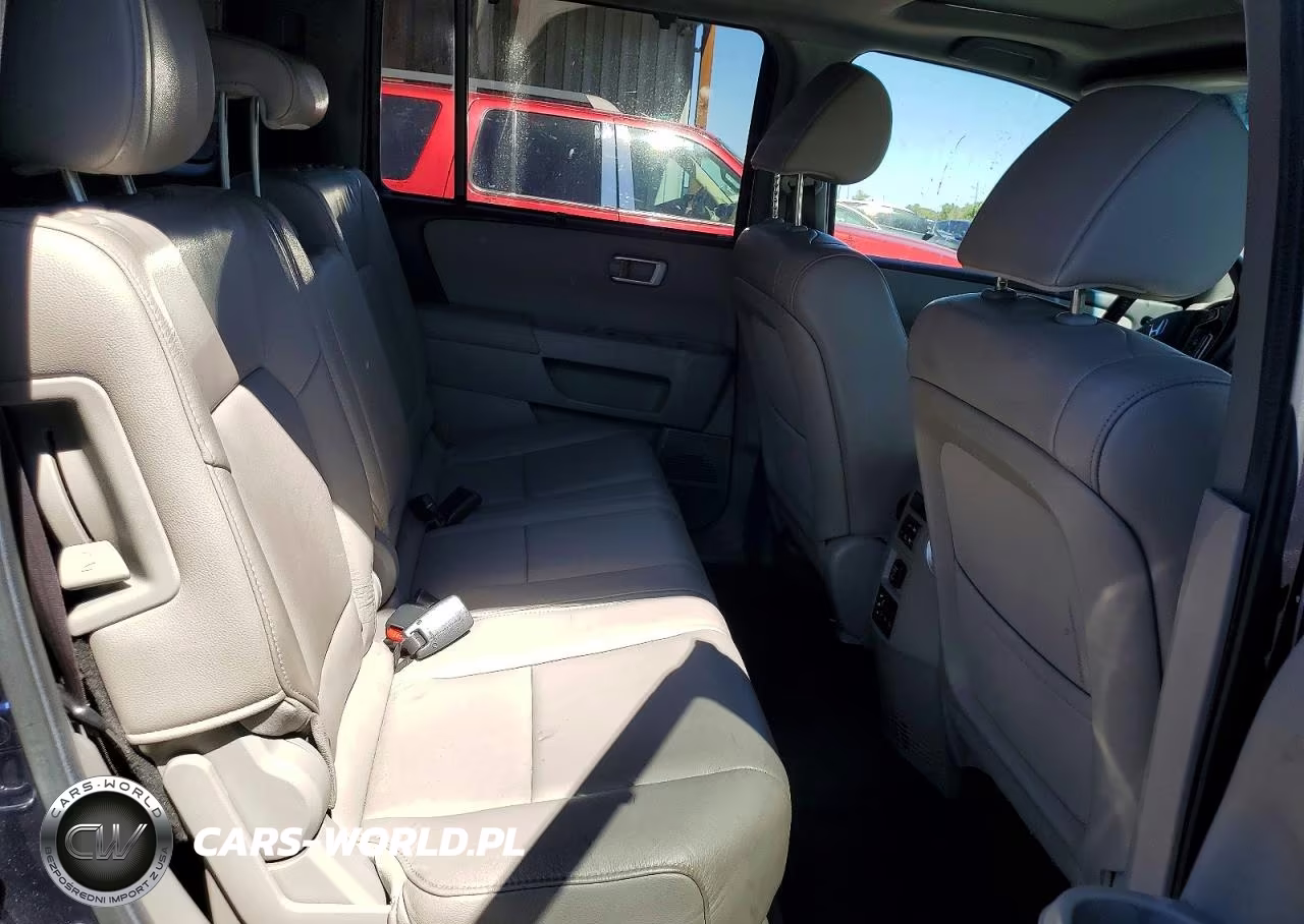 2013 Honda Pilot Touring VIN:5FNYF4H90DB024642 - 11