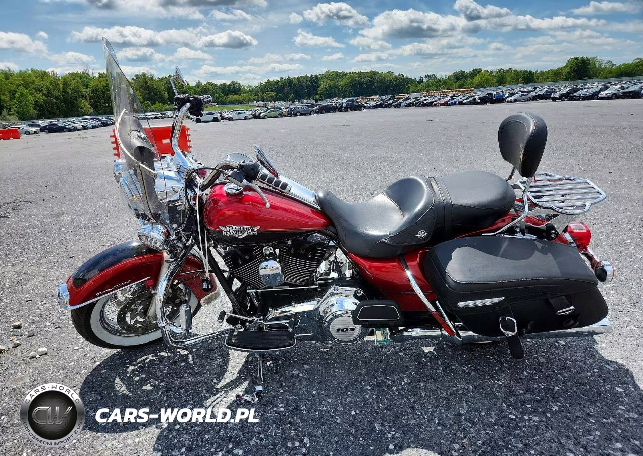2013 Harley-Davidson Flhrc Road King Classic VIN:1HD1FRM15DB626713 - 3