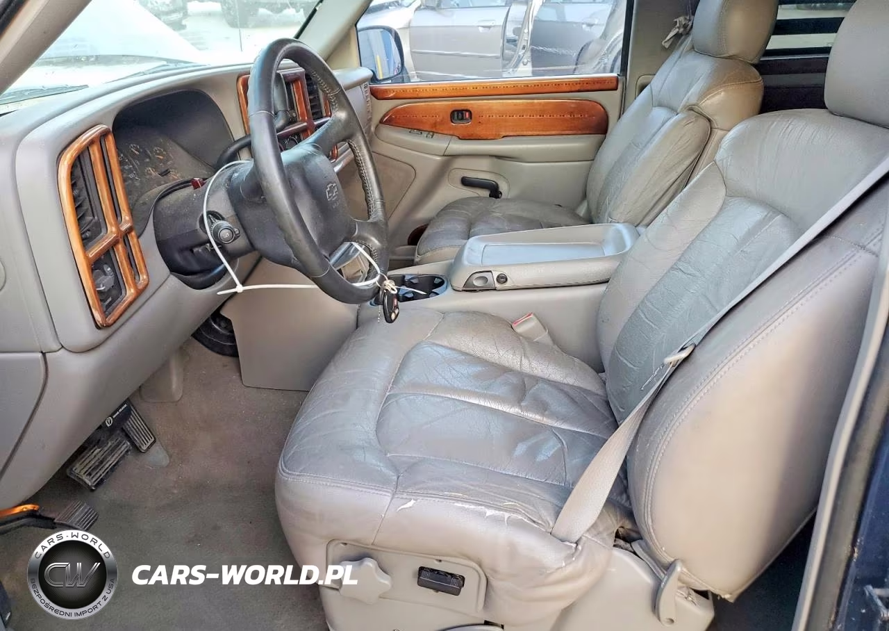 1999 Chevrolet Silverado C1500 VIN:1GCEC19T6XZ113182 - 7