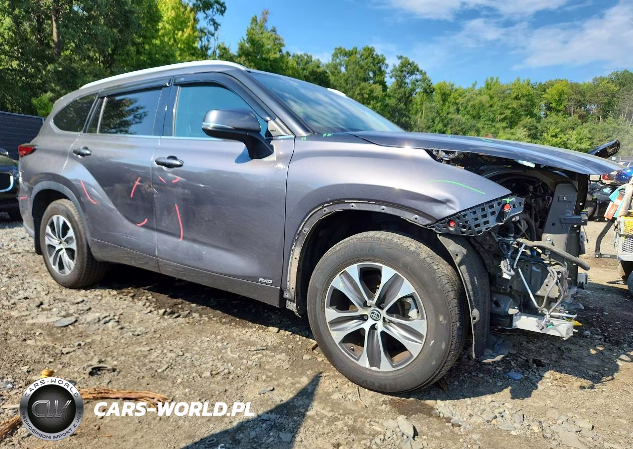 2022 Toyota Highlander Hybrid Xle VIN:5TDGBRCH9NS548324 - 4