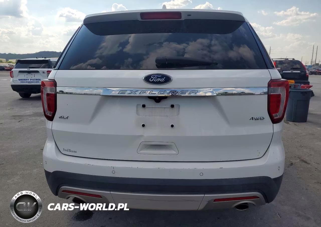 2017 Ford Explorer Xlt VIN:1FM5K8D80HGB38165 - 6