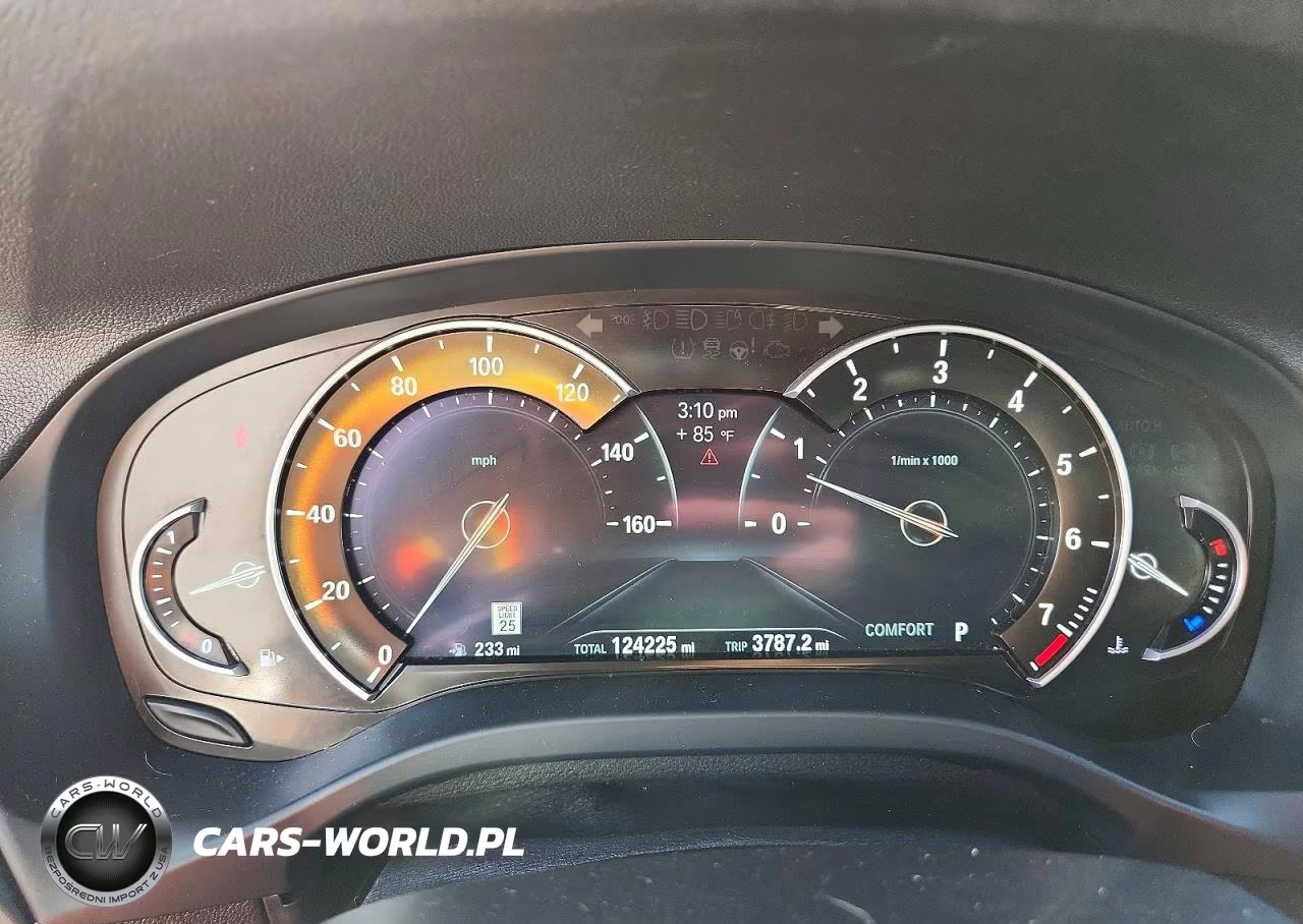 2019 BMW X3 xDrive30I VIN:5UXTR9C54KLP84567 - 9