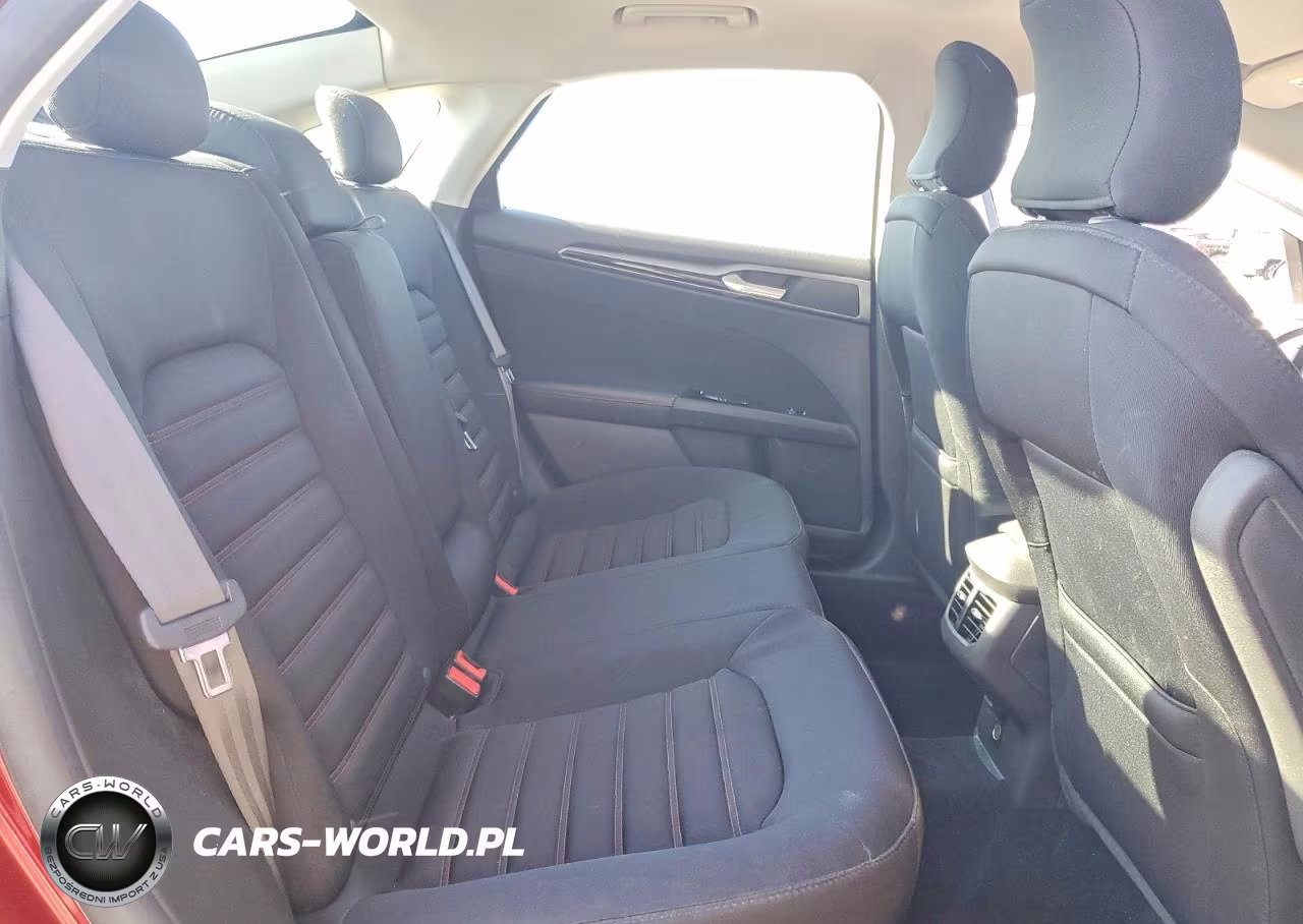 2016 Ford Fusion Se VIN:3FA6P0HD0GR143284 - 10