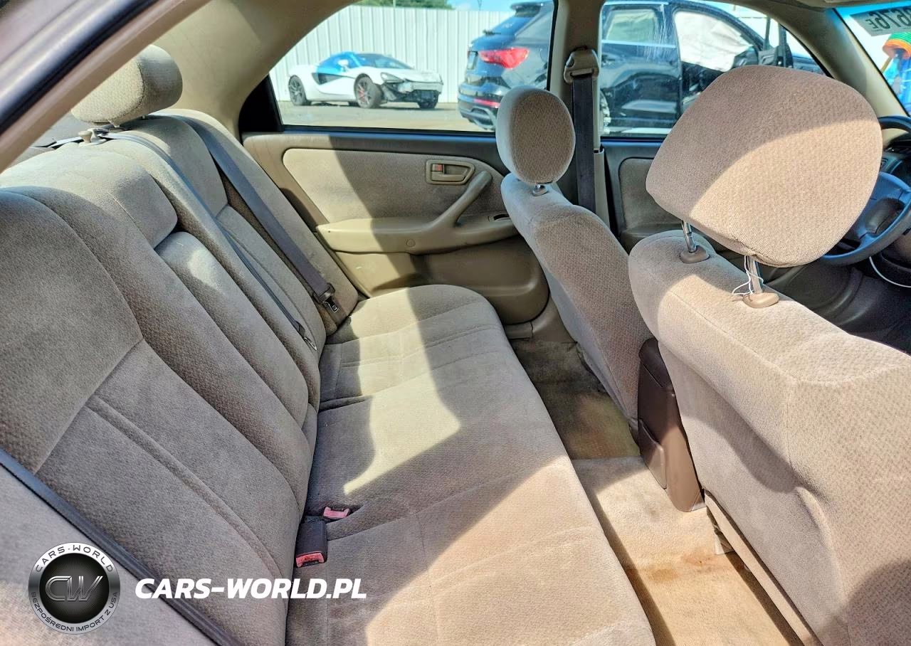 2001 Toyota Camry Le VIN:4T1BG22K91U022955 - 10