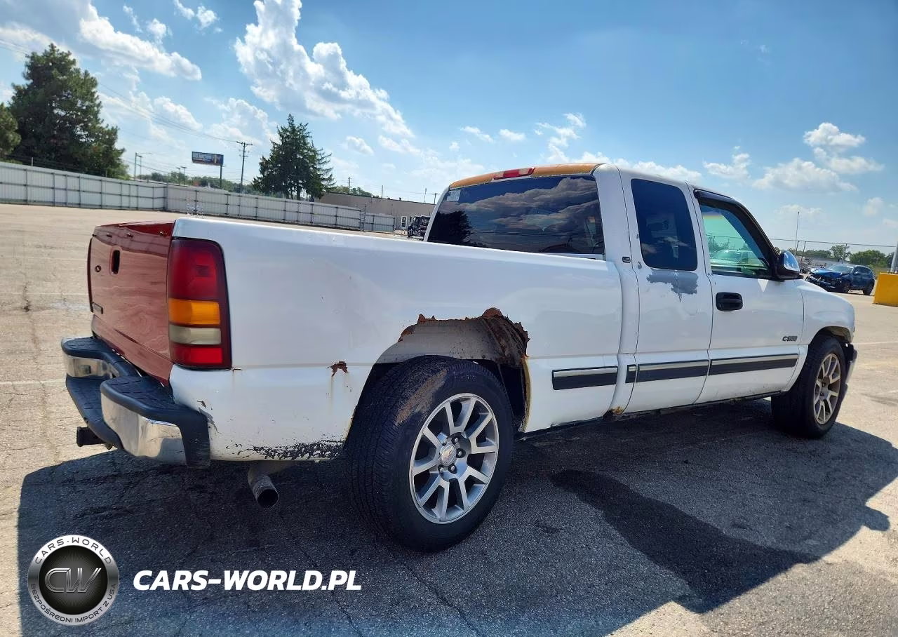1999 Chevrolet Silverado C1500 VIN:2GCEC19V5X1220346 - 3