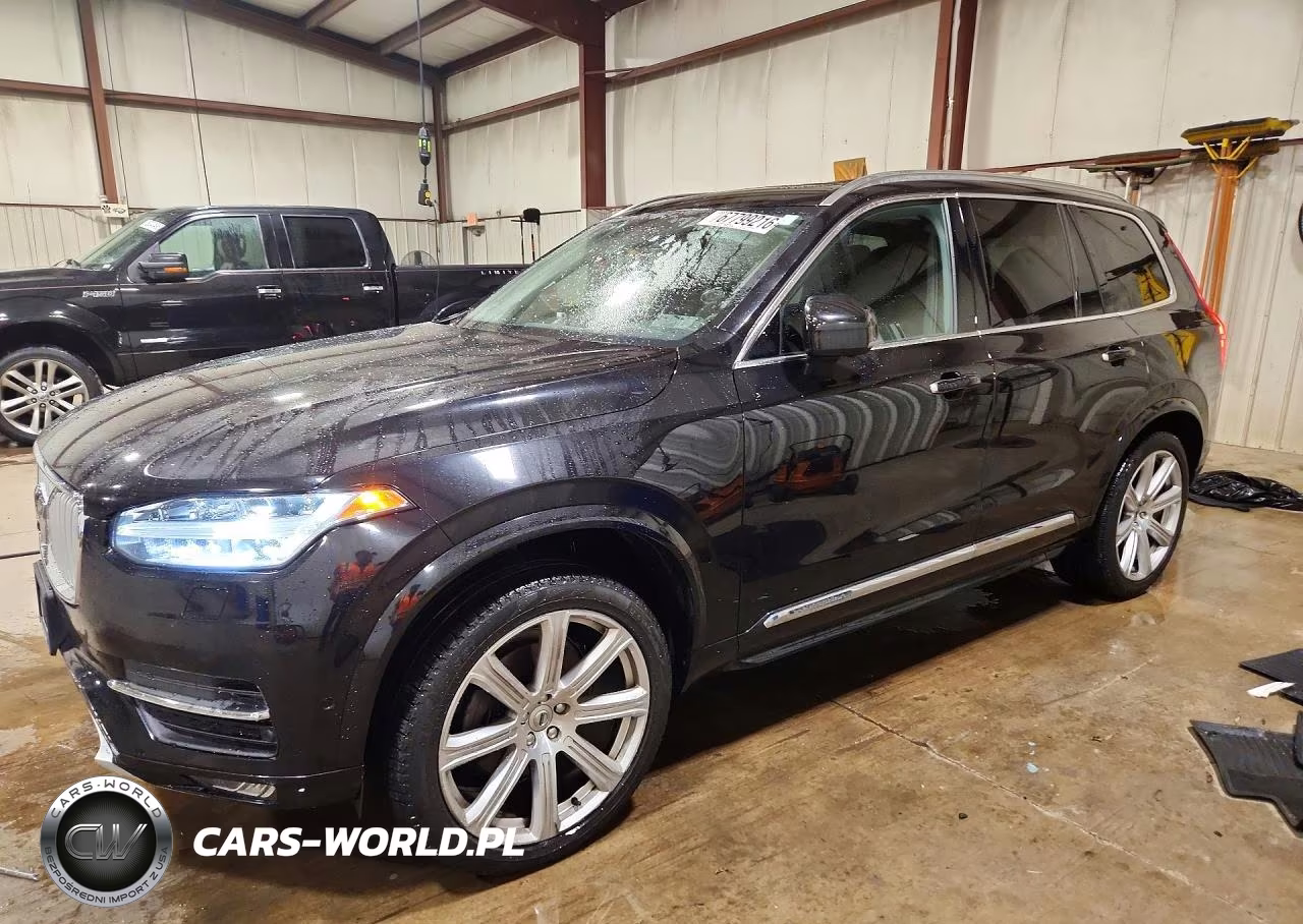 2018 Volvo Xc90 T6 VIN:YV4A22PL7J1216429 - 1
