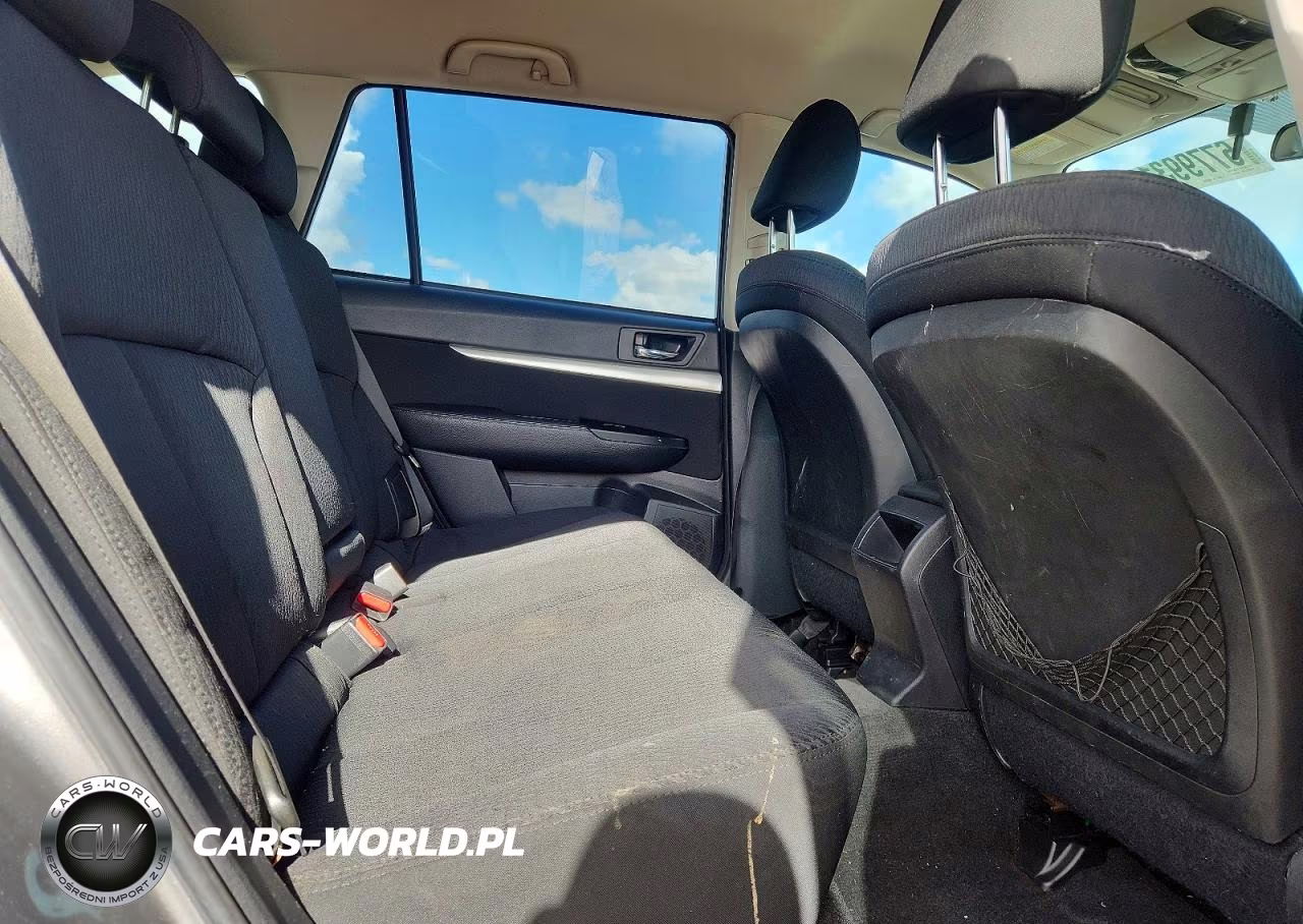 2010 Subaru Outback 2.5I Premium VIN:4S4BRBCC4A3323835 - 11