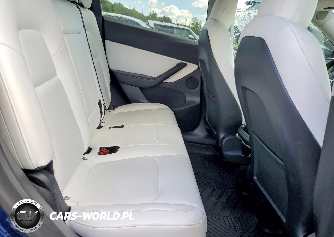 2021 Tesla Model Y VIN:5YJYGDEE7MF187142 - 10