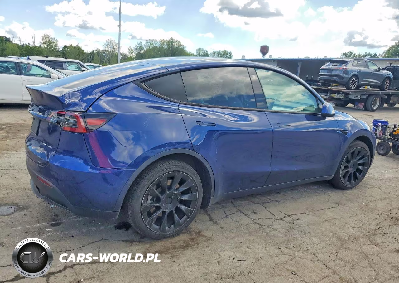 2021 Tesla Model Y VIN:5YJYGDEE7MF187142 - 3
