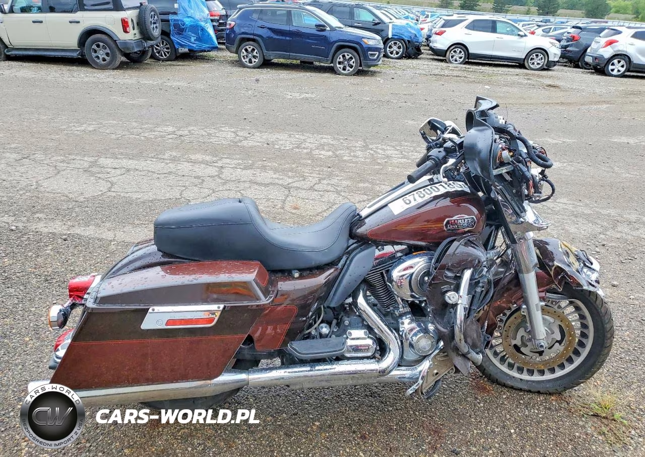 2011 Harley-Davidson Flhtcu