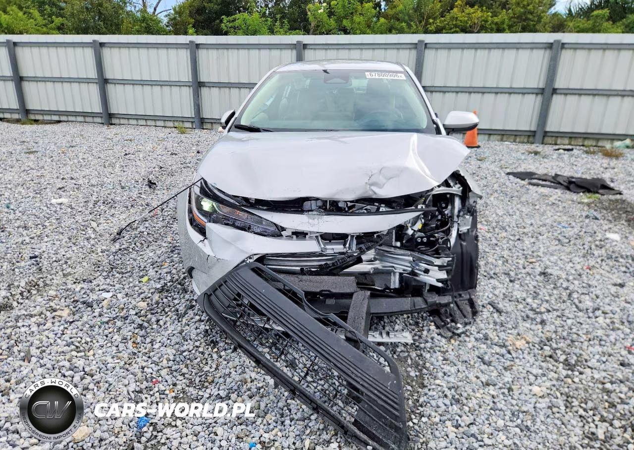2026 Toyota Corolla Le VIN:5YFB4MDE7TP454220 - 5