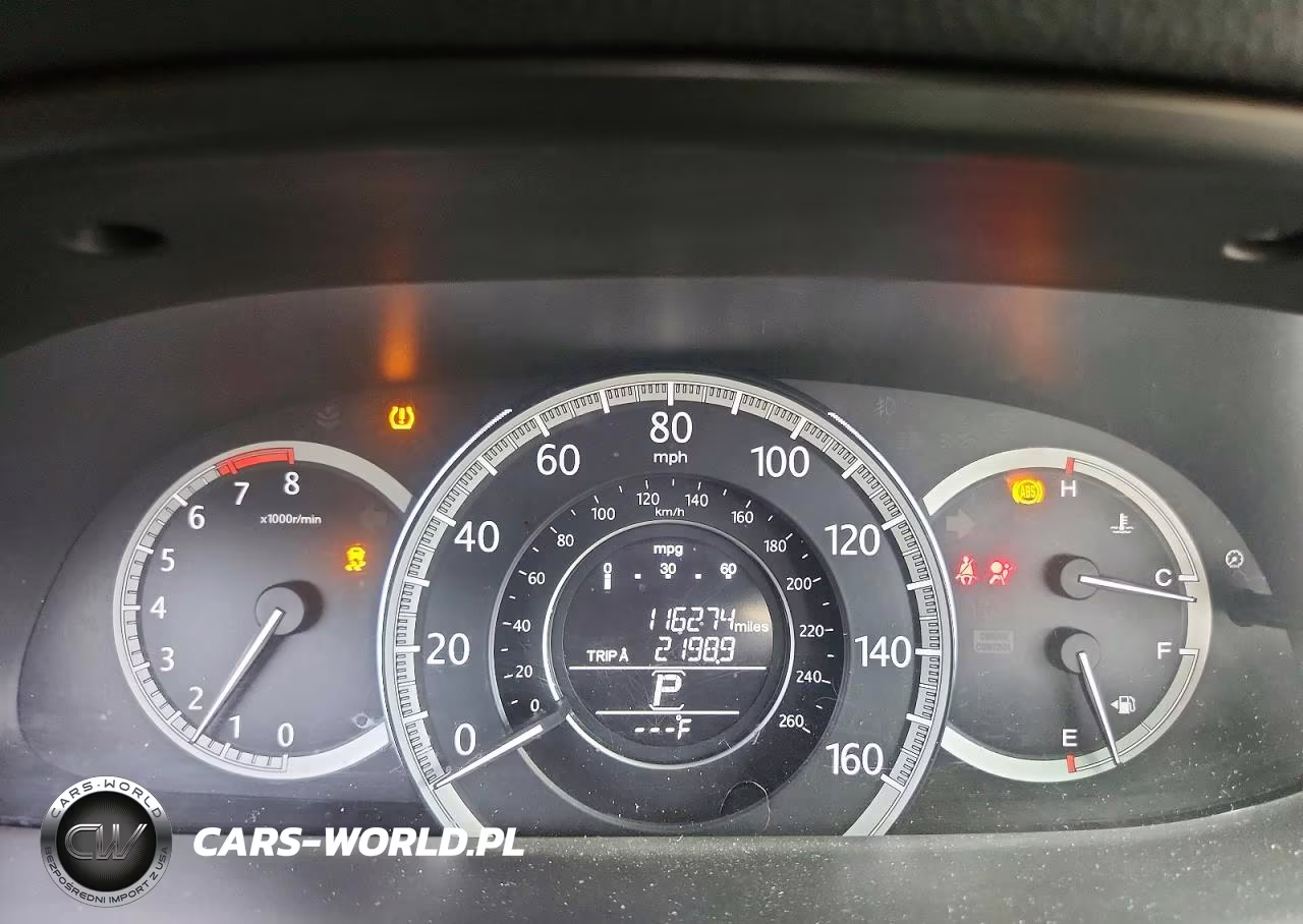 2013 Honda Accord Lx VIN:1HGCR2F34DA256241 - 9