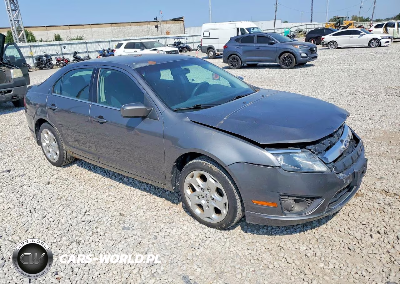 2010 Ford Fusion Se VIN:3FAHP0HA7AR290868 - 4