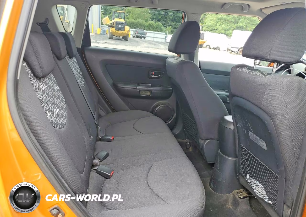2010 Kia Soul + VIN:KNDJT2A21A7109776 - 10