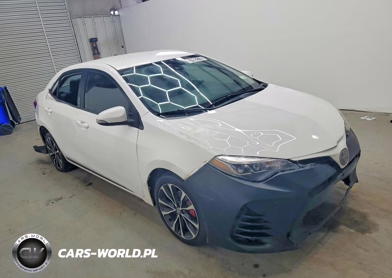 2017 Toyota Corolla Se VIN:2T1BURHE2HC879438 - 4