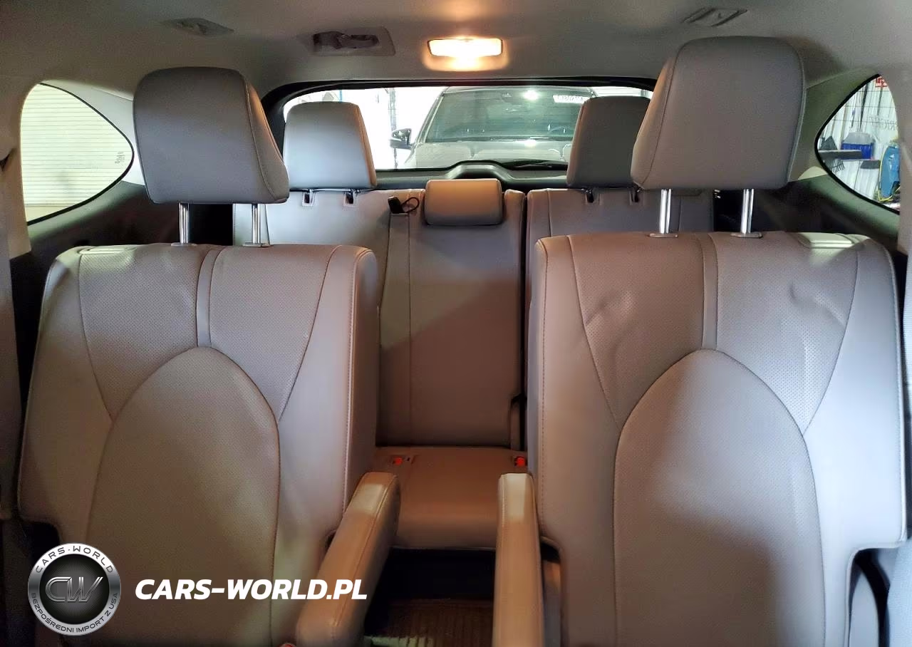 2020 Toyota Highlander Limited VIN:5TDDZRBH1LS037879 - 10