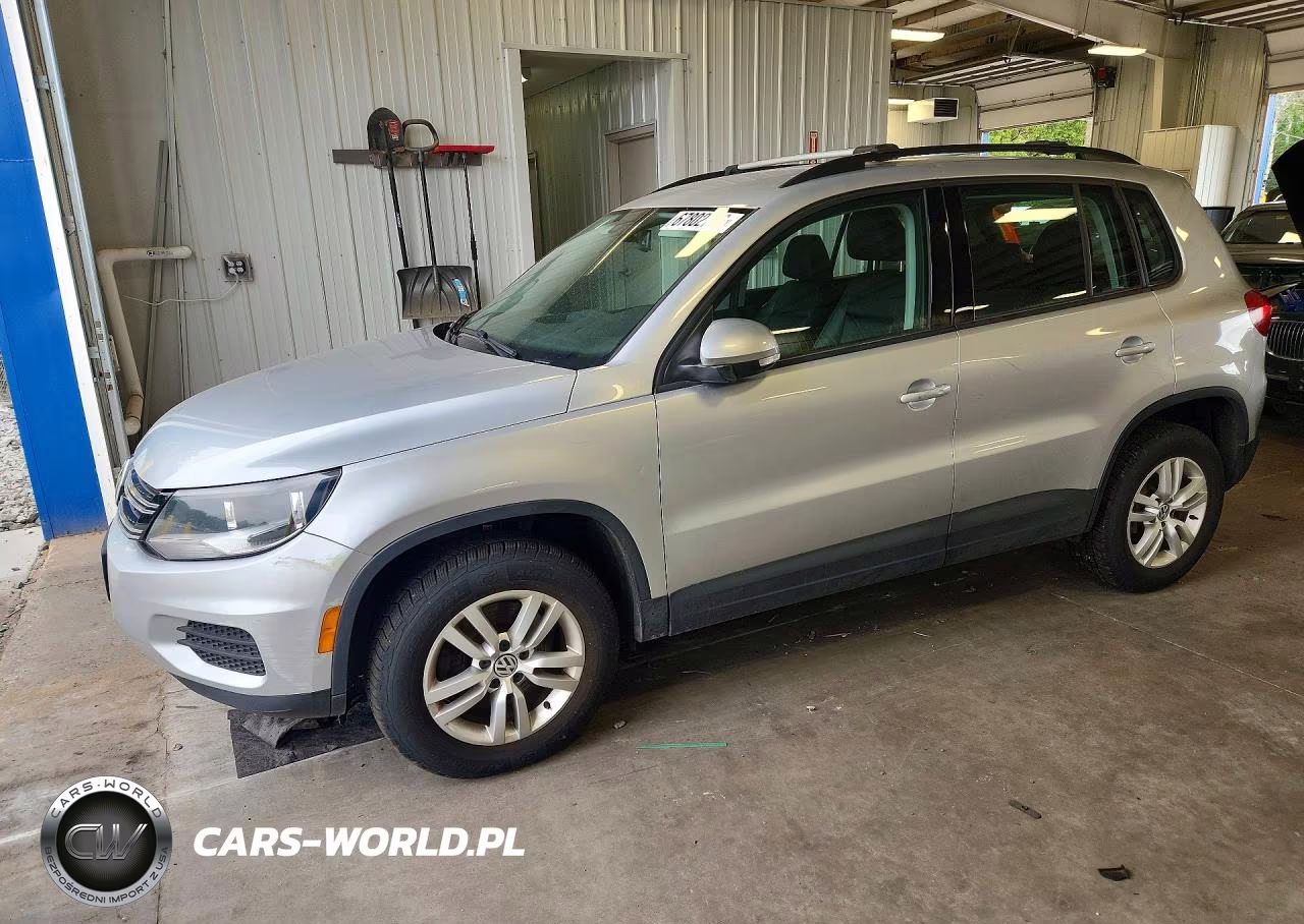 2016 Volkswagen Tiguan S