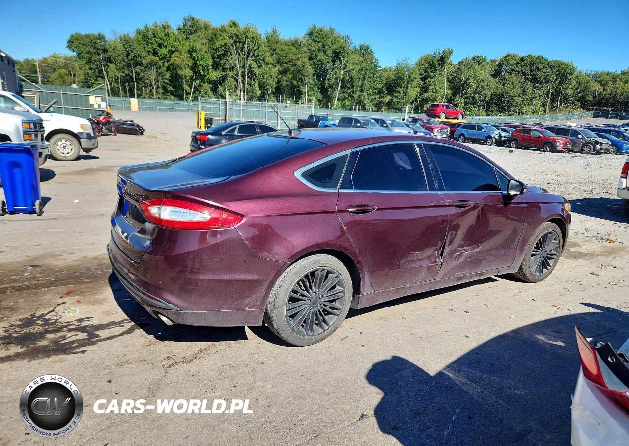 2013 Ford Fusion Se VIN:3FA6P0HR4DR285967 - 3