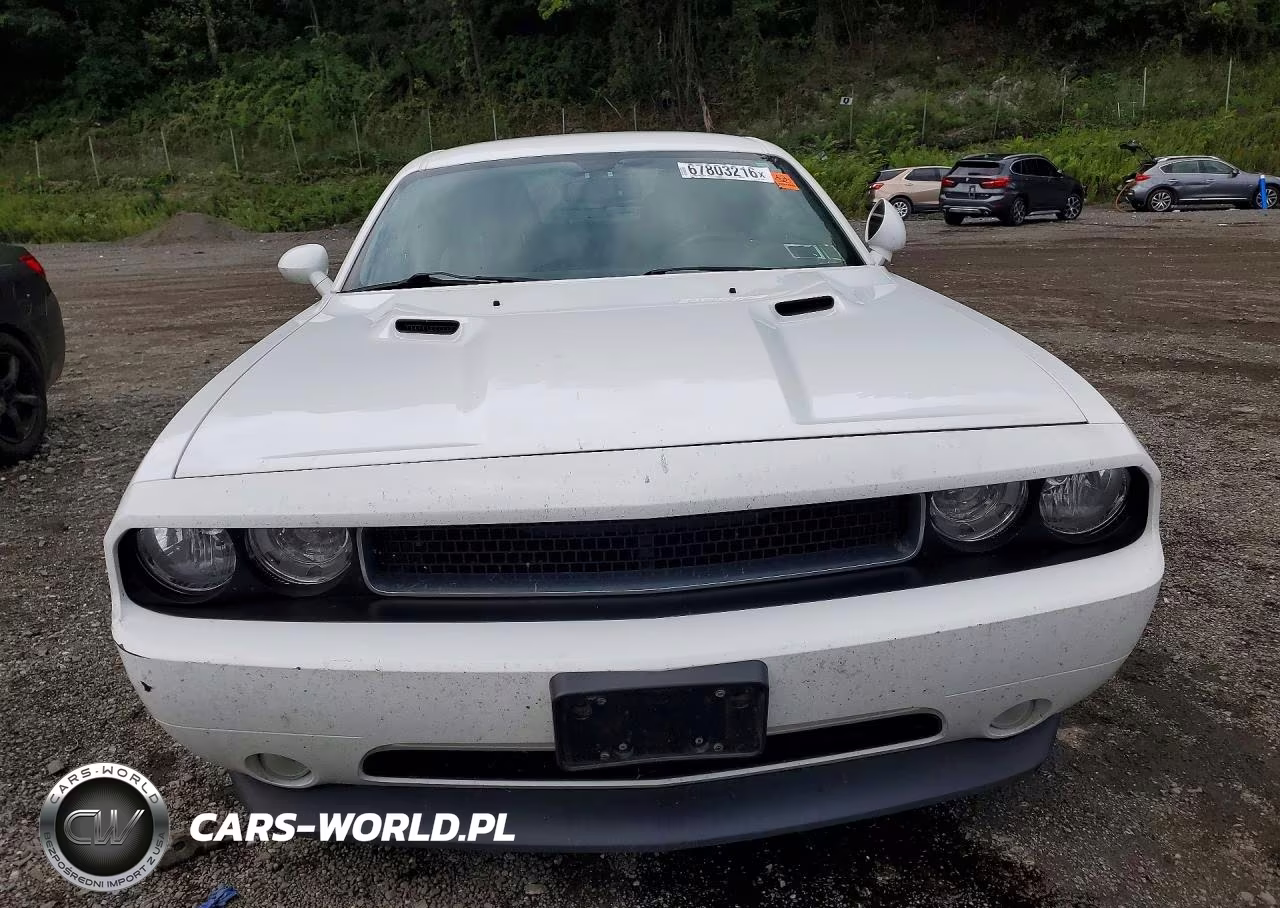 2013 Dodge Challenger Sxt VIN:2C3CDYAG8DH741661 - 5