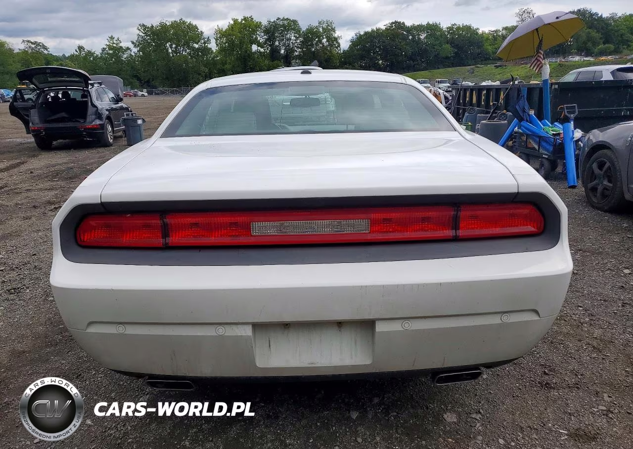 2013 Dodge Challenger Sxt VIN:2C3CDYAG8DH741661 - 6