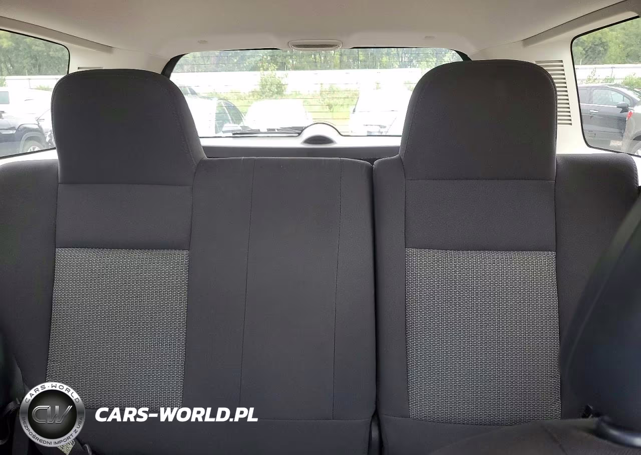 2008 Jeep Patriot Sport VIN:1J8FT28W68D730627 - 10