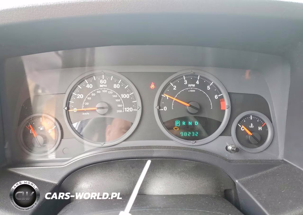 2008 Jeep Patriot Sport VIN:1J8FT28W68D730627 - 9