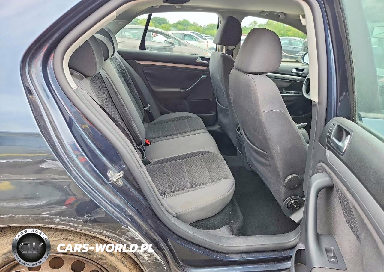 2008 Volkswagen Jetta S VIN:3VWJZ71K08M082112 - 10