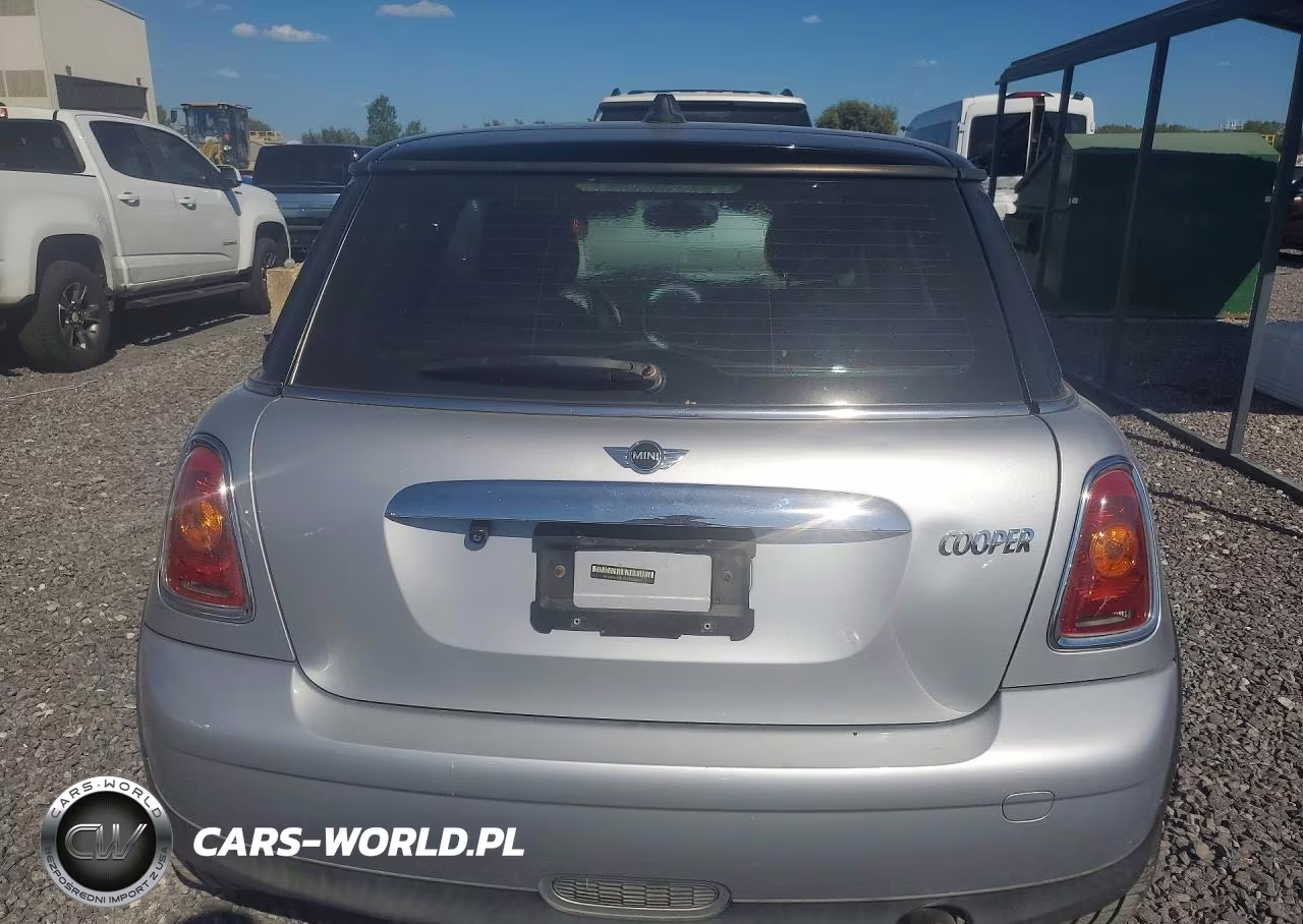 2010 Mini Cooper VIN:WMWMF3C57ATZ65802 - 6