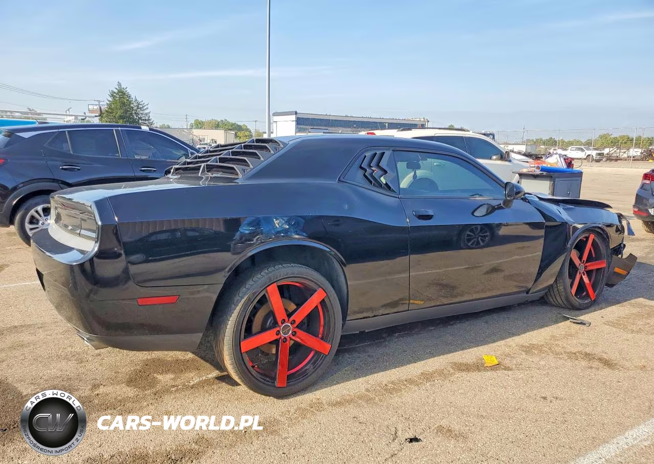 2013 Dodge Challenger Sxt VIN:2C3CDYAG1DH607641 - 3