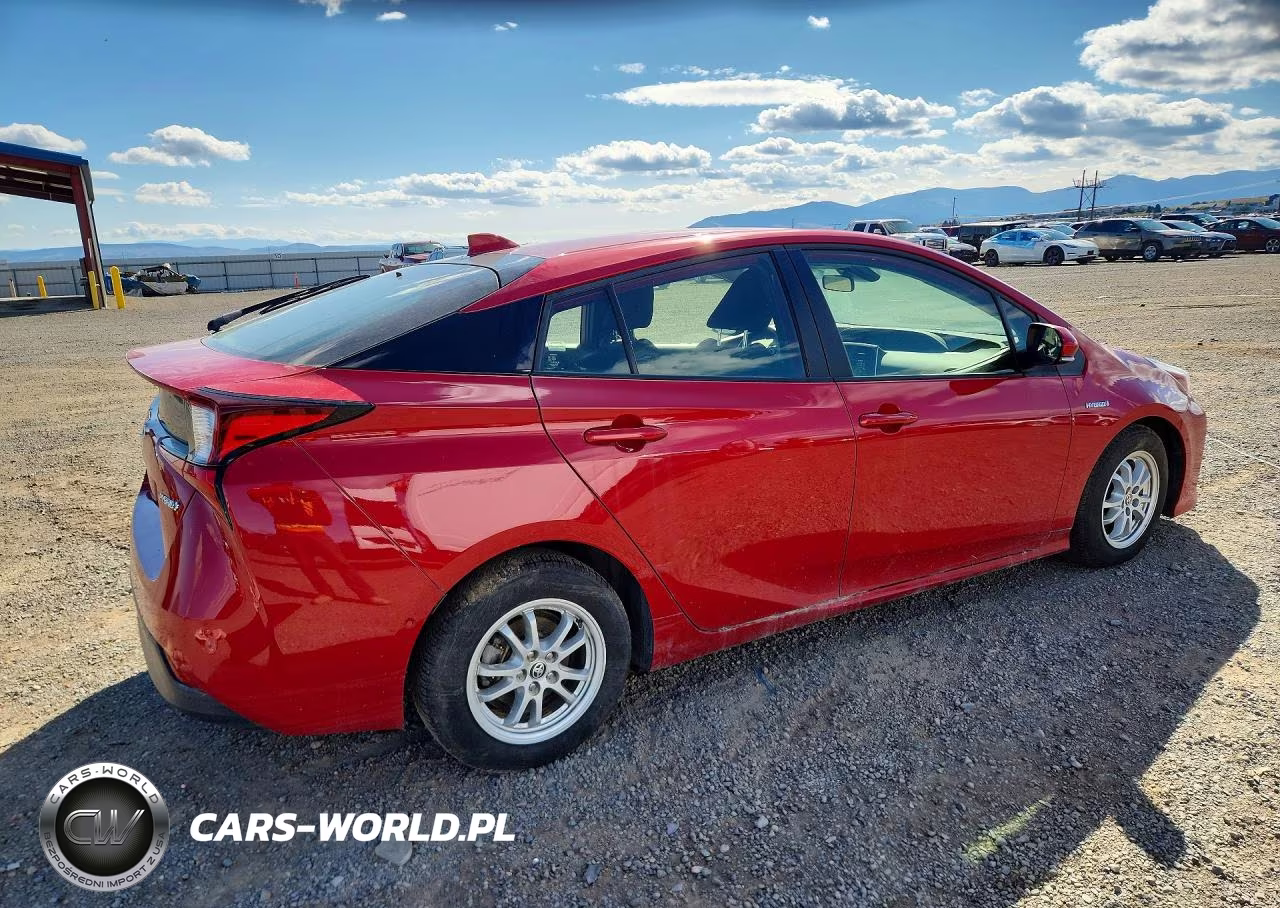 2022 Toyota Prius Le VIN:JTDKAMFUXN3154440 - 3