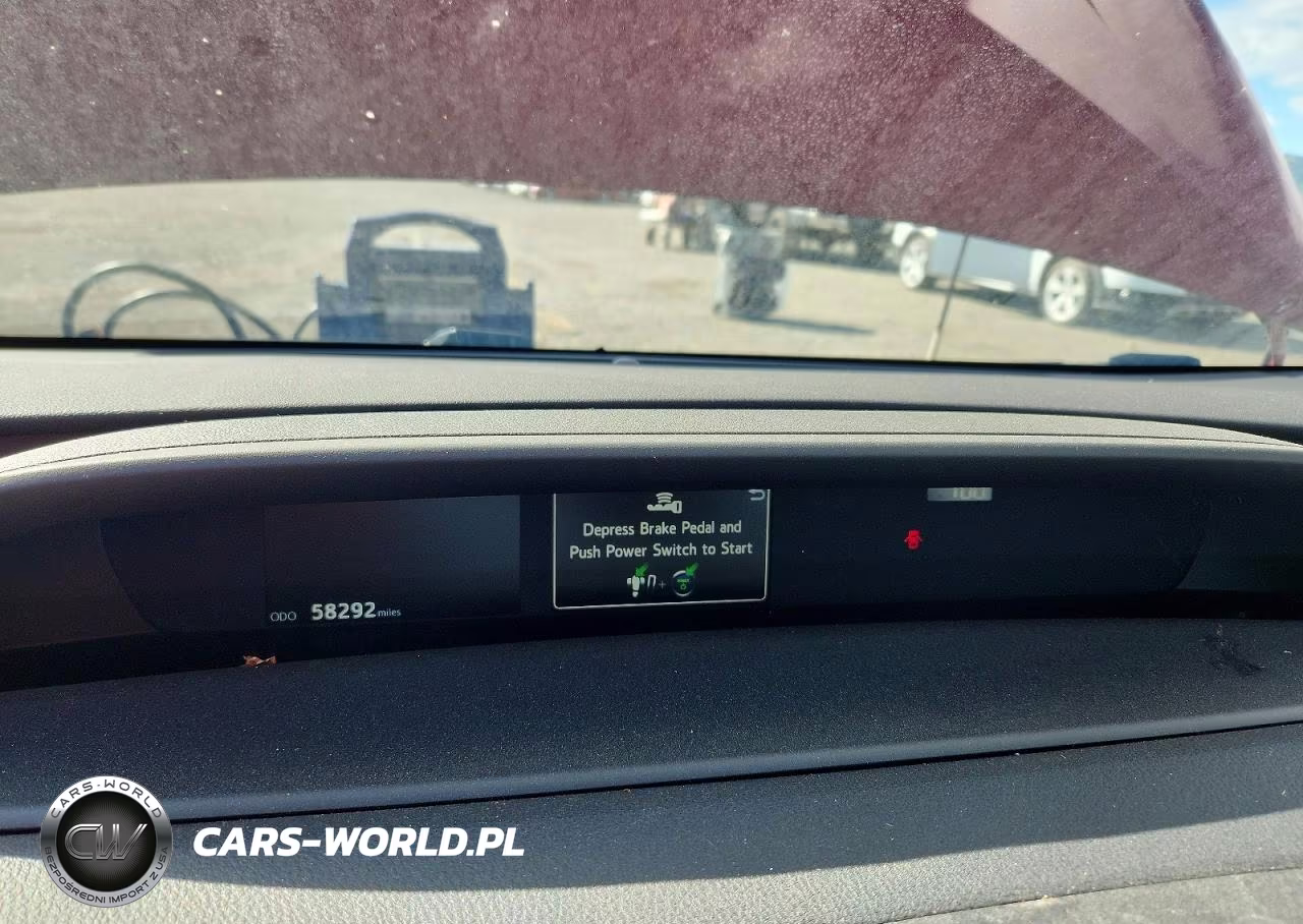 2022 Toyota Prius Le VIN:JTDKAMFUXN3154440 - 9