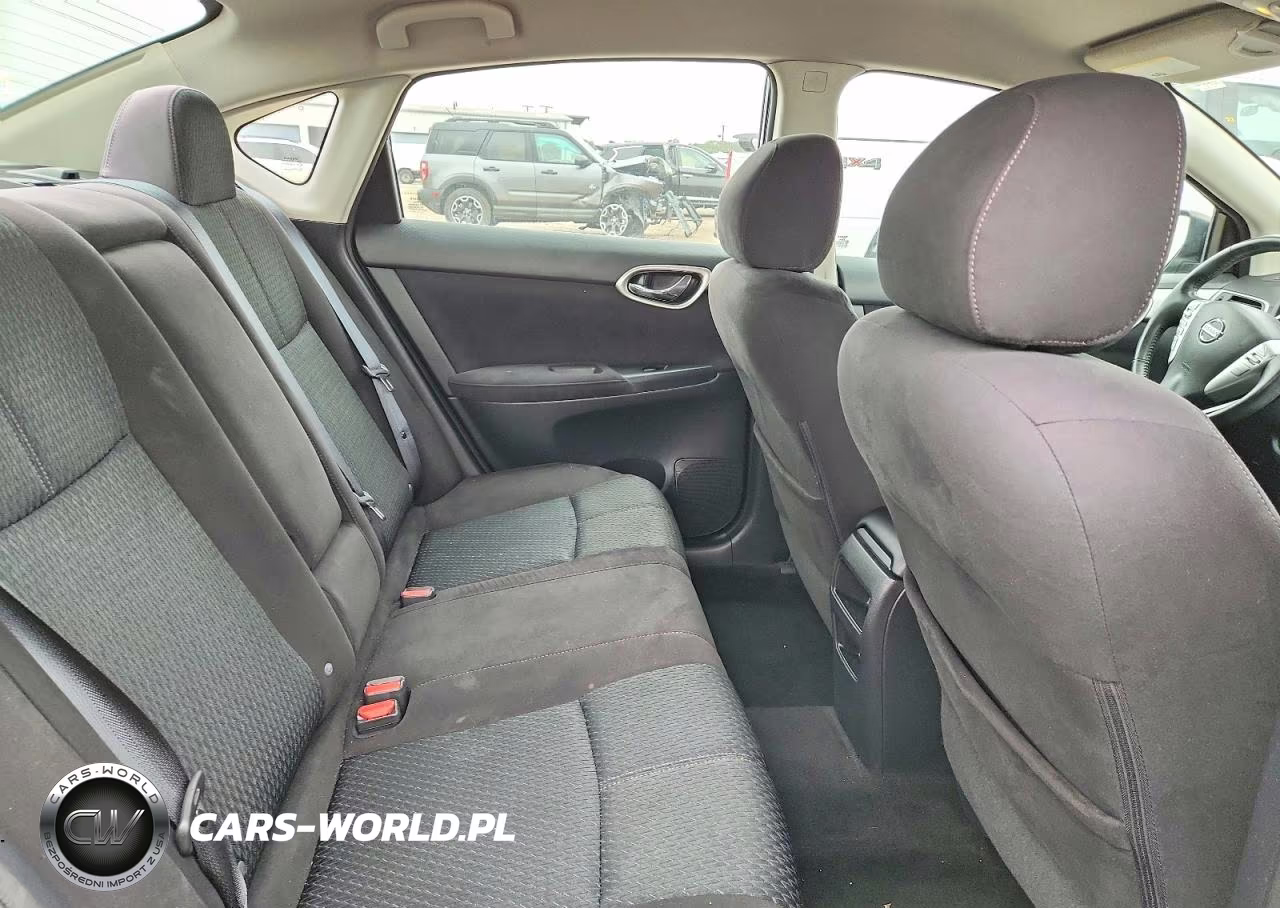 2015 Nissan Sentra Sr VIN:3N1AB7AP9FY364504 - 10